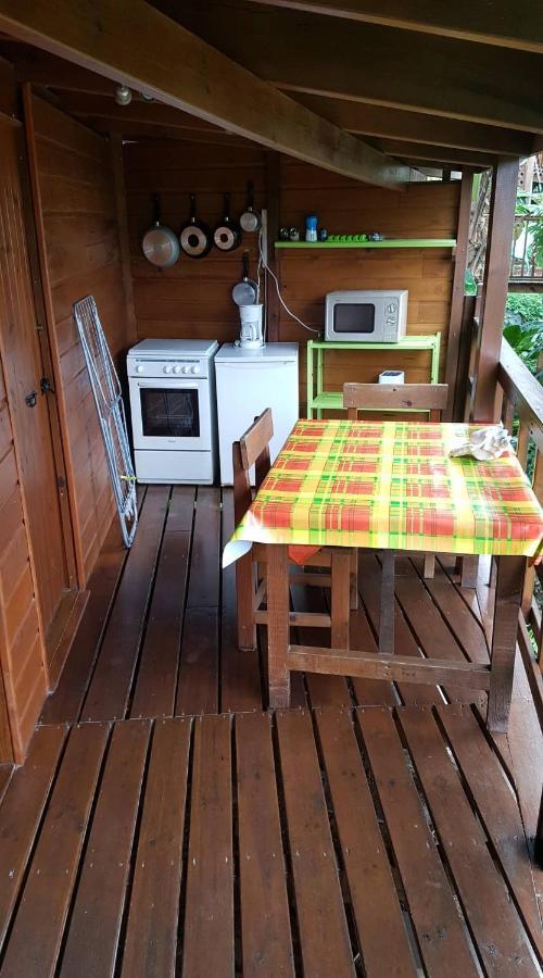 Gites Les Lodges Des Hauts De Deshaies Bungalow Barbade מראה חיצוני תמונה